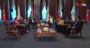 Siyasi partilerden bayramlaşma ziyareti