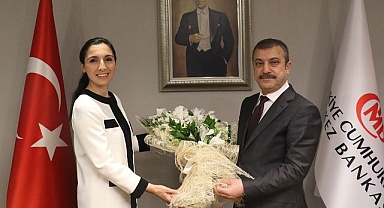 TCMB'de devir teslim: Hafize Gaye Erkan görevine başladı