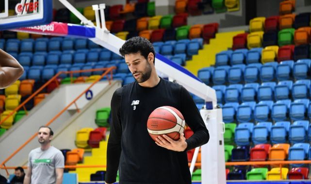 Troy Selim Şav, Pınar Karşıyaka yolunda