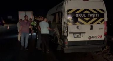 Zincirleme trafik kazası: 1 ölü, 2 yaralı