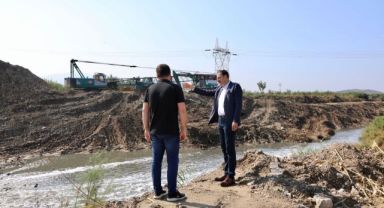 AK Partili Kaya’dan ‘Küçük Menderes’ tepkisi: Biz temizledik, Büyükşehir kirletti!