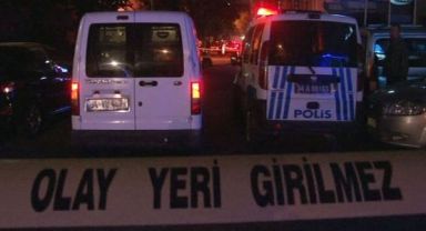 Alman vatandaşı evinde ölü bulundu