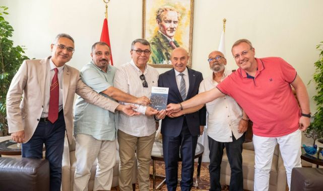 Anılar kitapta buluştu… ‘Nerede Haber Orada Biz’