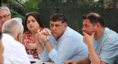Başkan Vekili Özkan sahaya indi vatandaştan tam not aldı