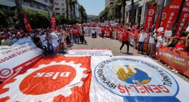 Belediye işçileri iş bıraktı… İzmir'de işçiler sokakta!