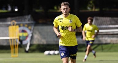 Fenerbahçe’de yeni transfer Sebastian Szymanski, ilk antrenmanına çıktı