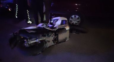İki motosiklet çarpıştı: 5 kişi yaralandı