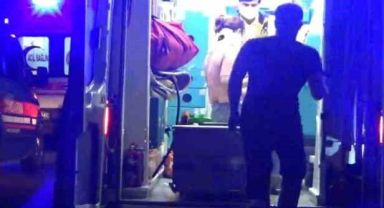 İki otomobil kafa kafaya çarpıştı: 5 yaralı