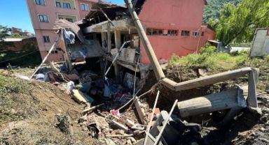 İş yerinde buhar kazanı patladı: 1 ölü