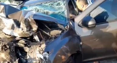 İzmir'de bayram dönüşünde feci kaza: 4 ölü, 21 yaralı