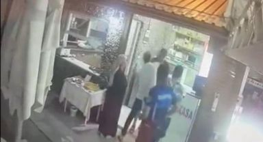 İzmir'de zabıta müdüründen esnafa yumruklu saldırı