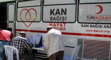 İzmir Valiliği'nden acil kan bağışı çağrısı!