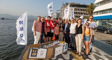 Kabotaj Bayramı'nda kartondan tekneler yarıştı