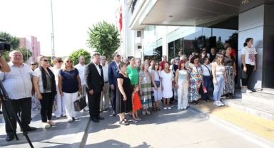Srebrenitsa kurbanları 28. yılında Karşıyaka’da anıldı