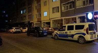 19 yaşındaki genç babasını bıçakladı