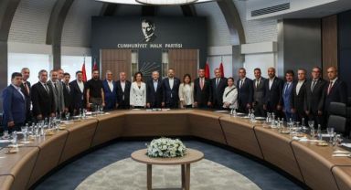 Aslanoğlu'ndan 20 başkanla Kılıçdaroğlu’na ziyaret!