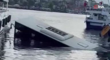 Denize düşen İETT otobüsü battı