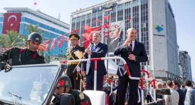 İzmir’de “Zafer” coşkusu