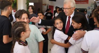 Konserlere ayrılacak kaynak Ödemişli öğrencilere kırtasiye yardımı için kullanılacak 