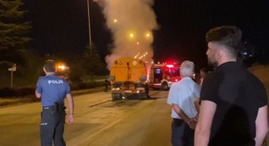 Yol süpürme aracı alevlere teslim oldu