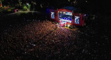 92. İzmir Enternasyonal Fuarı’nda finali Haluk Levent yaptı
