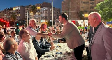 AK Partili İnan'dan Soyer'e LGBT çıkışı