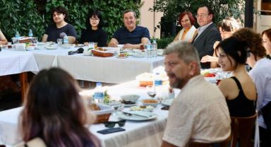 Batur: Gençlerimizin her zaman yanındayız