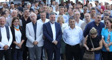 Bayraklı’da ek protokol kutlaması!