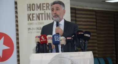 Bayraklı 'Homeros Festivali'ne hazır! Sandal: Hak ettiğimizi alacağız!
