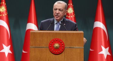 Cumhurbaşkanı Erdoğan: Enflasyonun kalıcı bir şekilde düştüğünü göreceğiz