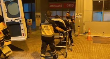 Eşine kızdı kendini bıçakladı
