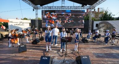 Gaziemir Belediyesi Çocuk Orkestrası yeni müzisyenlerini arıyor