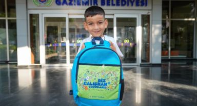 Gaziemir Belediyesi’nden bin 746 öğrenciye okul çantası
