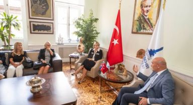 İngiltere Büyükelçisi Morris Başkan Soyer’i ziyaret etti