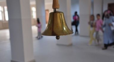 İzmirli öğrenciler dersbaşı yaptı