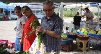 Karşıyaka’da hem üretici hem tüketici kazanıyor
