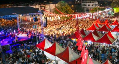 Kınık Hasat Festivali’nde muhteşem final