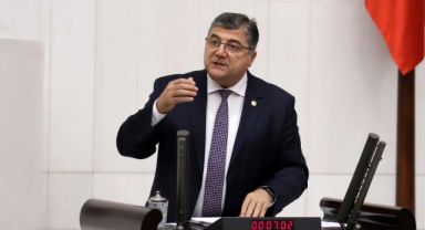 Sındır 'adaylık' konusunda kararını verdi!