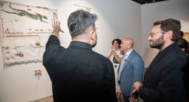 Türkiye’nin ilk Tekstil Bienali İzmir’de açıldı