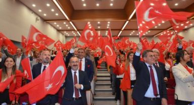 100’üncü yıla özel oturum … Soyer: Bizler nefes aldıkça…
