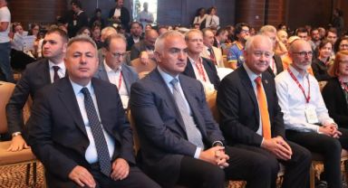 Bakan Ersoy'dan EuroVelo Konferansı'nda İzmir'e övgü