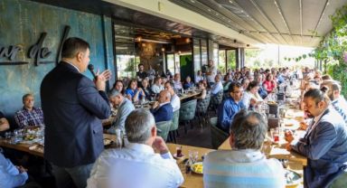 Başkan Tugay CHP üyeleriyle buluştu