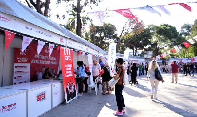 Bornova Belediyesi İstihdam Fuarı açıldı - Bornova - Öncü Şehir Gazetesi