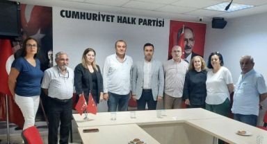 CHP'li Polat'tan ilçe örgütlerine ziyaret: İzmir'i örgütlüyoruz