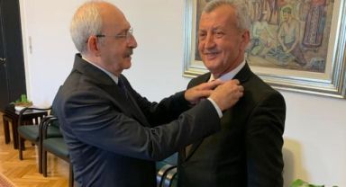 CHP'ye geri dönen Şahin'e, Kılıçdaroğlu'ndan rozet