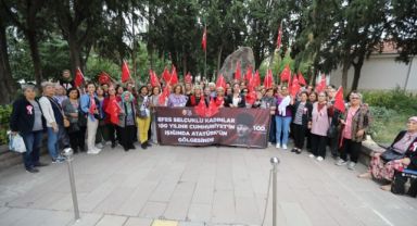 Efes Selçuklu kadınlar Zübeyde Hanım'ın huzurunda