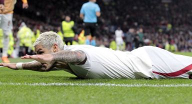 Galatasaray'dan, Manchester United'a karşı 2. galibiyet