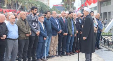 Gıyabi cenaze namazı kılındı… İzmir’de Gazze yası!