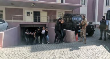 HDP İzmir il eş başkanları ve ilçe başkanı adliyede!