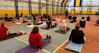 Seferihisarlı kadınlara “klinik pilates” desteği